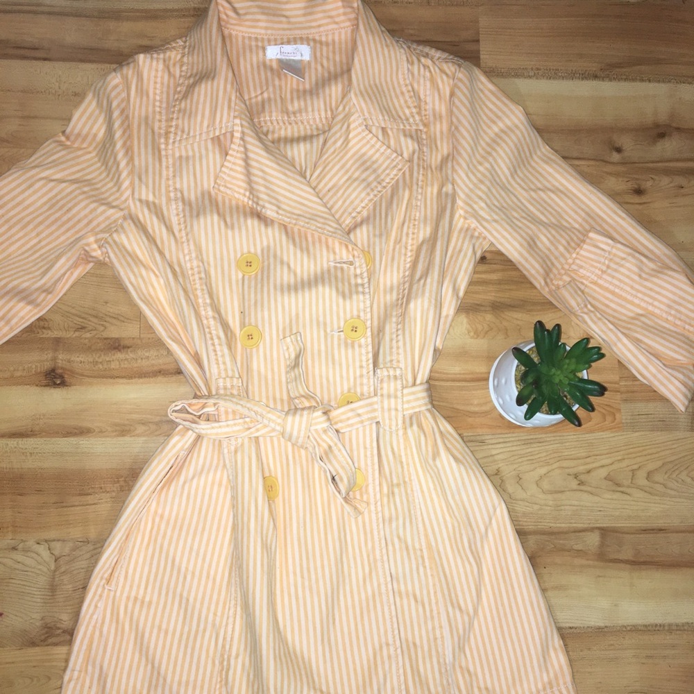 Jacket - Picture 2 of 4